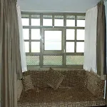 Hotell Ulasan Caravan 4*