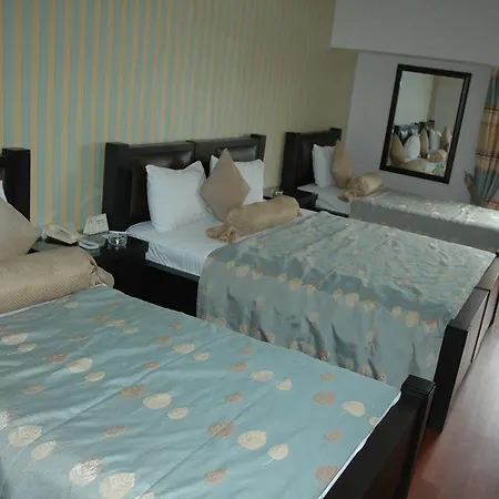 Ulasan Caravan Hotel