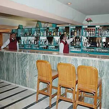 Ulasan Caravan 4* Ankara