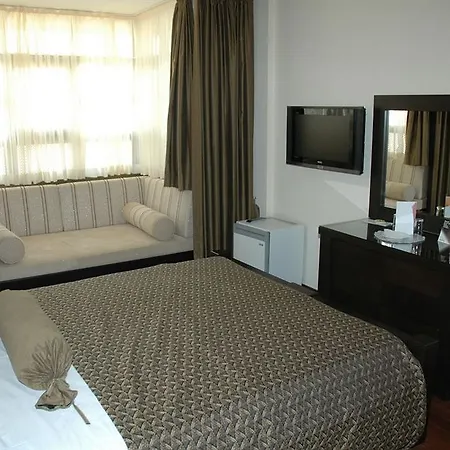 Ulasan Caravan Szálloda Ankara