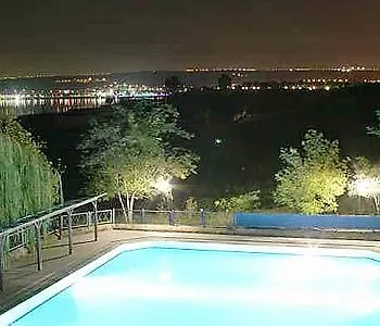 Ulasan Caravan Szálloda Ankara