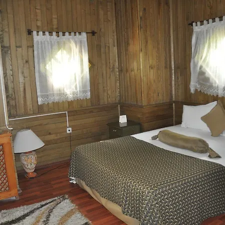 Ulasan Caravan Hotel