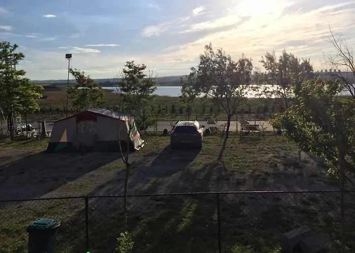 Ulasan Caravan Hotel 4*