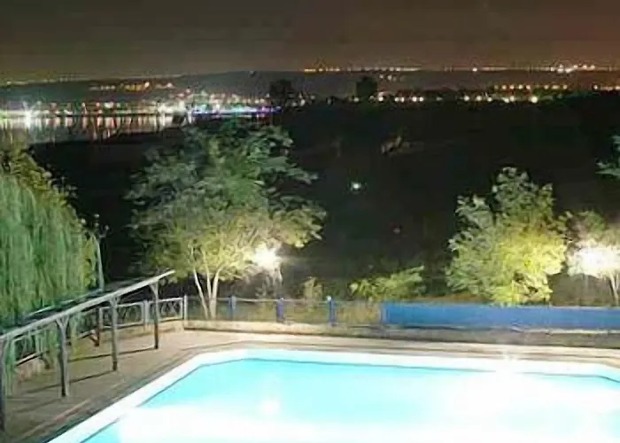 Ulasan Caravan 4* Ankara