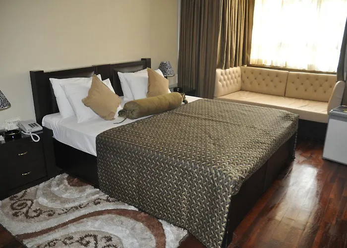 Szálloda Ulasan Caravan 4*